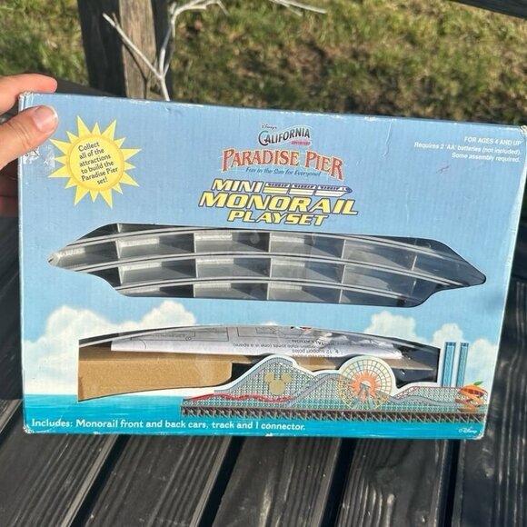 2001 Disney paradise pier mini monorail